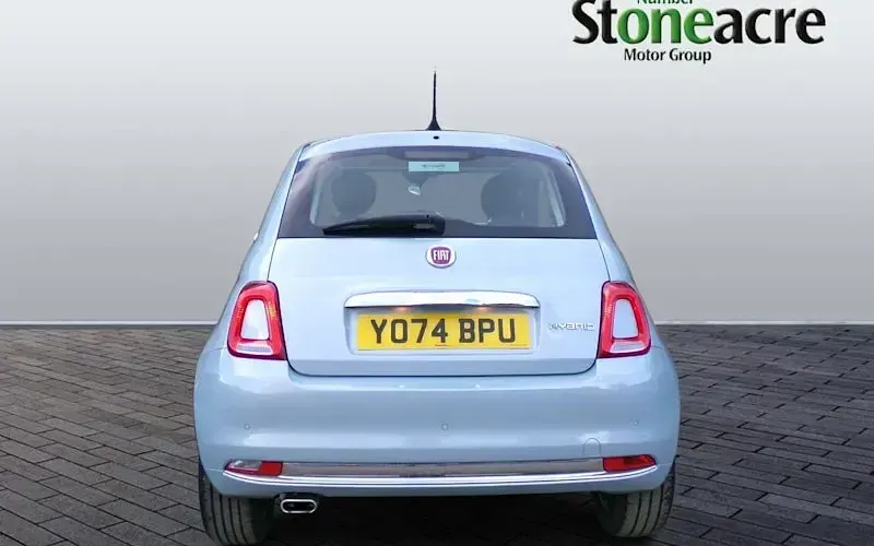 Used Fiat 500 70 HP (51 kW) 2024 Green Hatchback