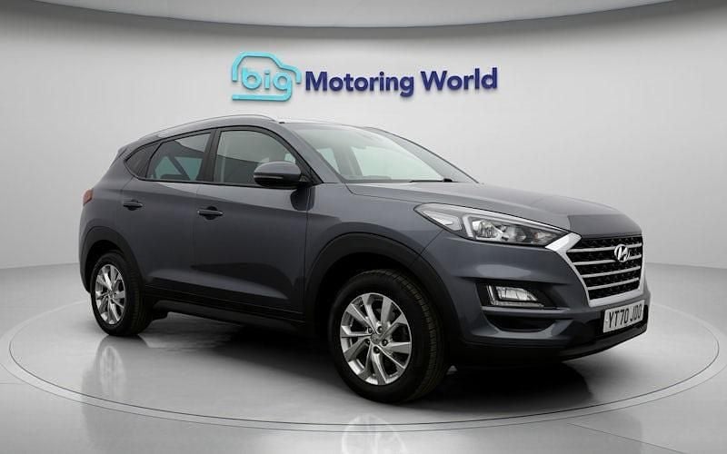 Used Hyundai Tucson SE 132 HP (97 kW) 2020 Grey SUV