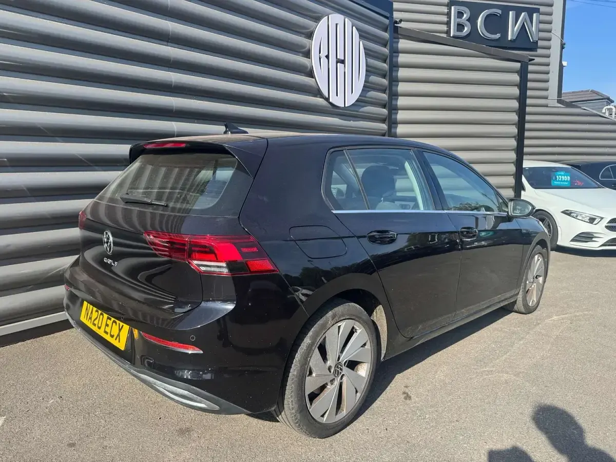 Used VW Golf VII Style 147 HP (108 kW) 2020 Black Hatchback