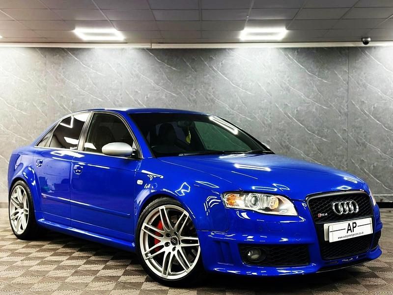 Used Audi RS4 Design 420 HP (308 kW) 2006 Blue Sedan