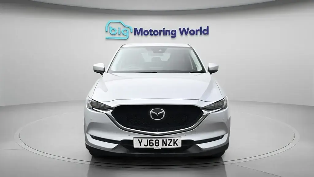 Second-hand Mazda CX-5 Inclusive 150 CP (110 kW) 2018 Argintiu SUV