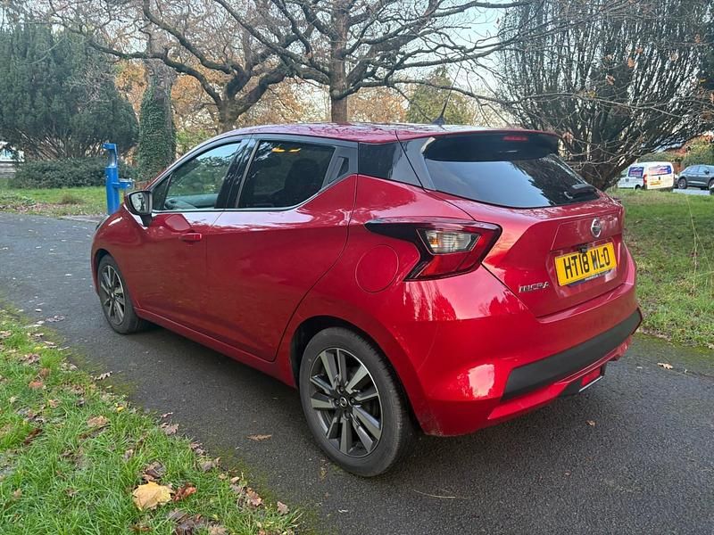 Used Nissan Micra N-Connecta 90 HP (66 kW) 2018 Red Hatchback