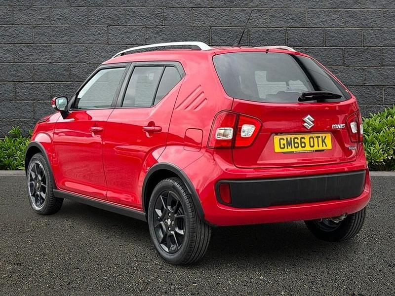 Usado Suzuki Ignis SZ5 90 HP (66 kW) 2017 Vermelho Citadino
