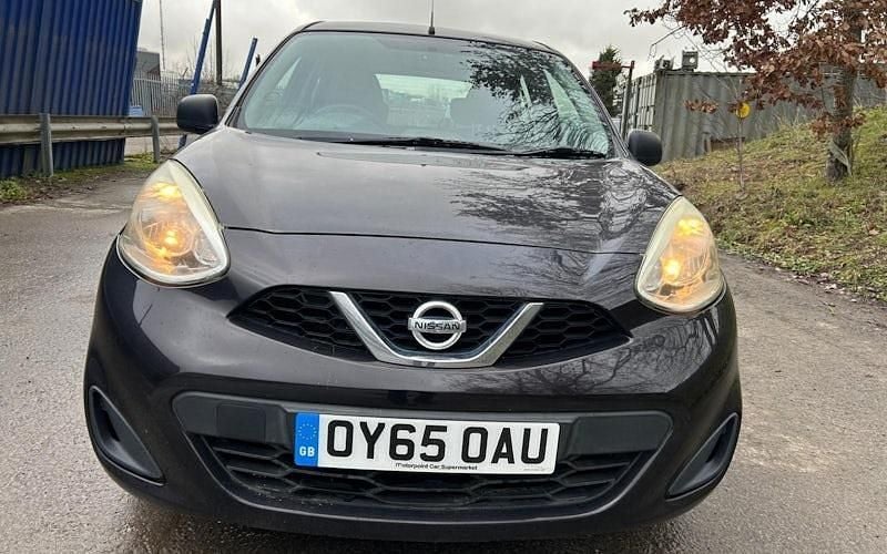 Used Nissan Micra Visia 80 HP (58 kW) 2015 Black Hatchback