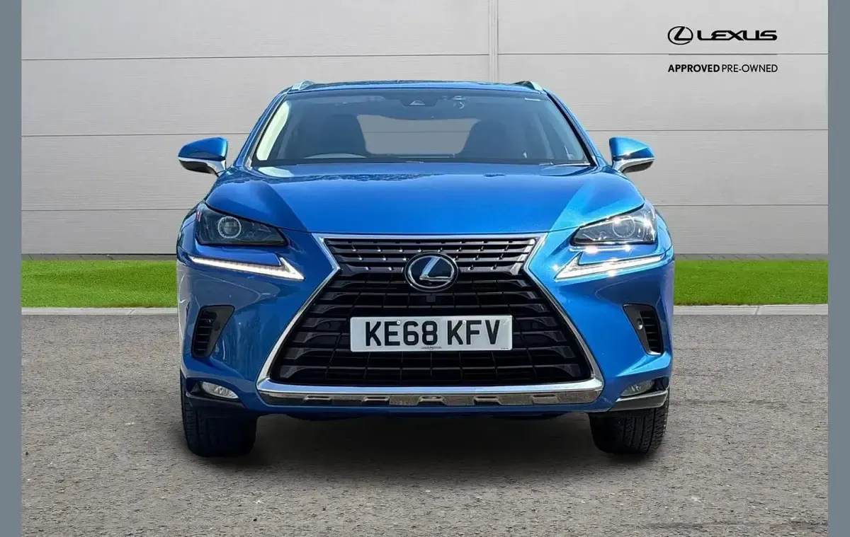 Used Lexus NX300h Luxury Line 194 HP (142 kW) 2018 Blue SUV