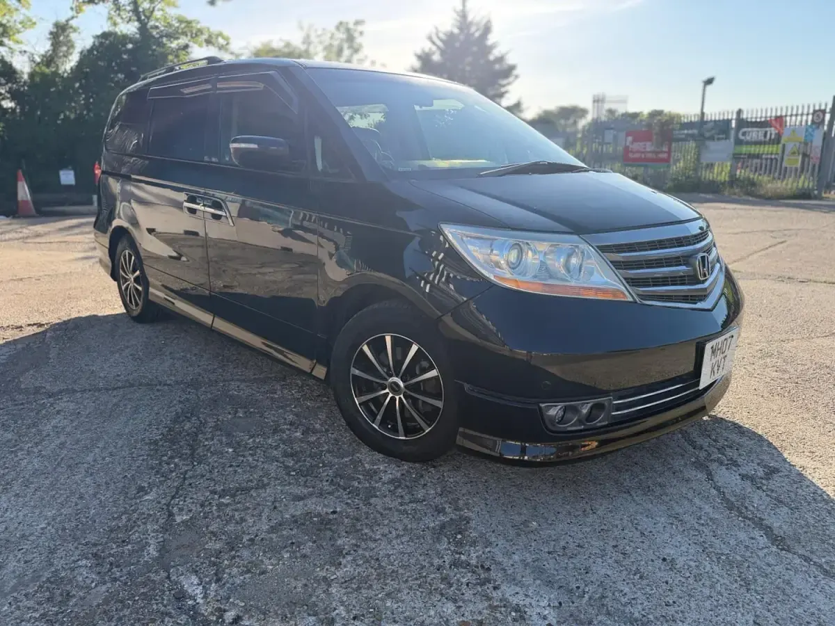 Used Honda Elysion 2022 Black