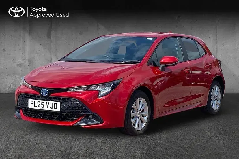 Used Toyota Corolla 140 HP (102 kW) 2025 Scarlet flare Hatchback