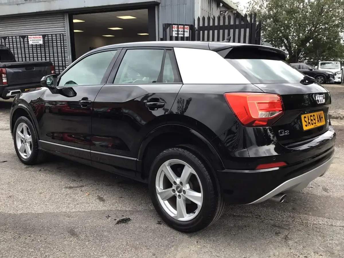 Used Audi Q2 Sport 116 HP (85 kW) 2019 Black SUV