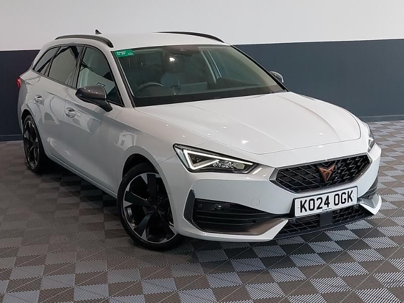 White Used 2024 Cupra Leon Estate | £22,298 (Fair price) - Image 1/4