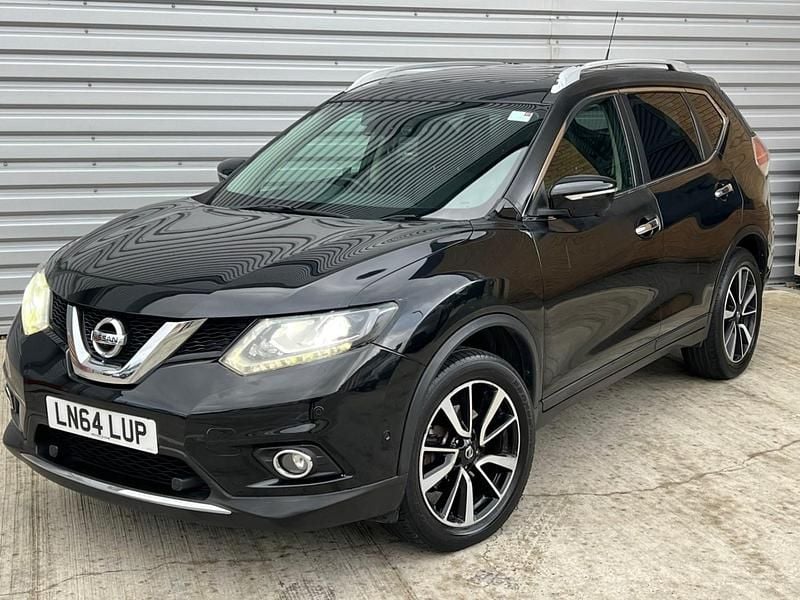 Black Used 2014 Nissan X-Trail Tekna SUV | £4,990 (Fair price) - Image 1/4