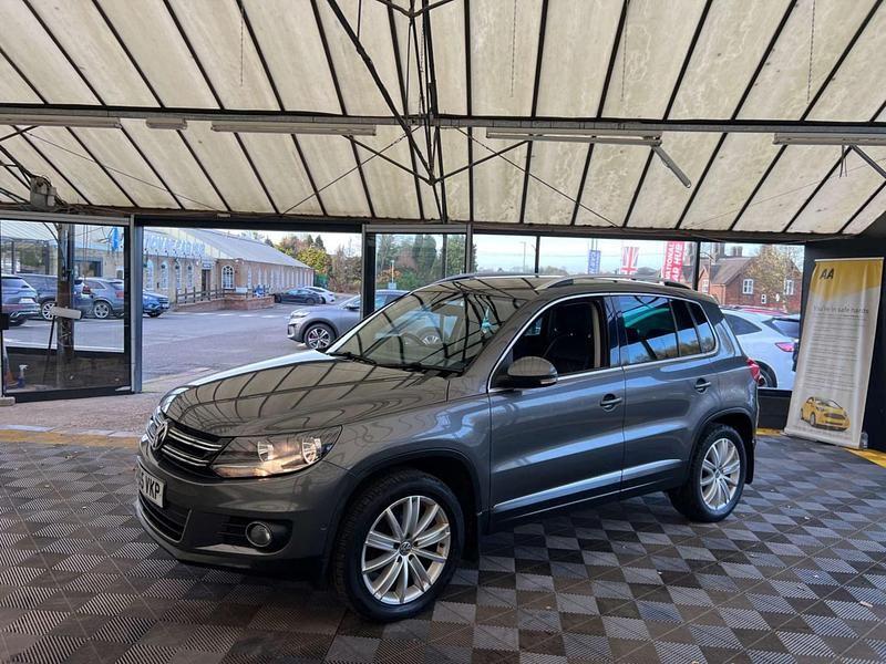 Used VW Tiguan Match 184 HP (135 kW) 2015 Grey SUV