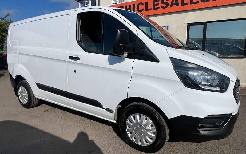 Begagnad Ford Transit Custom 105 HK (77 kW) 2018 Van