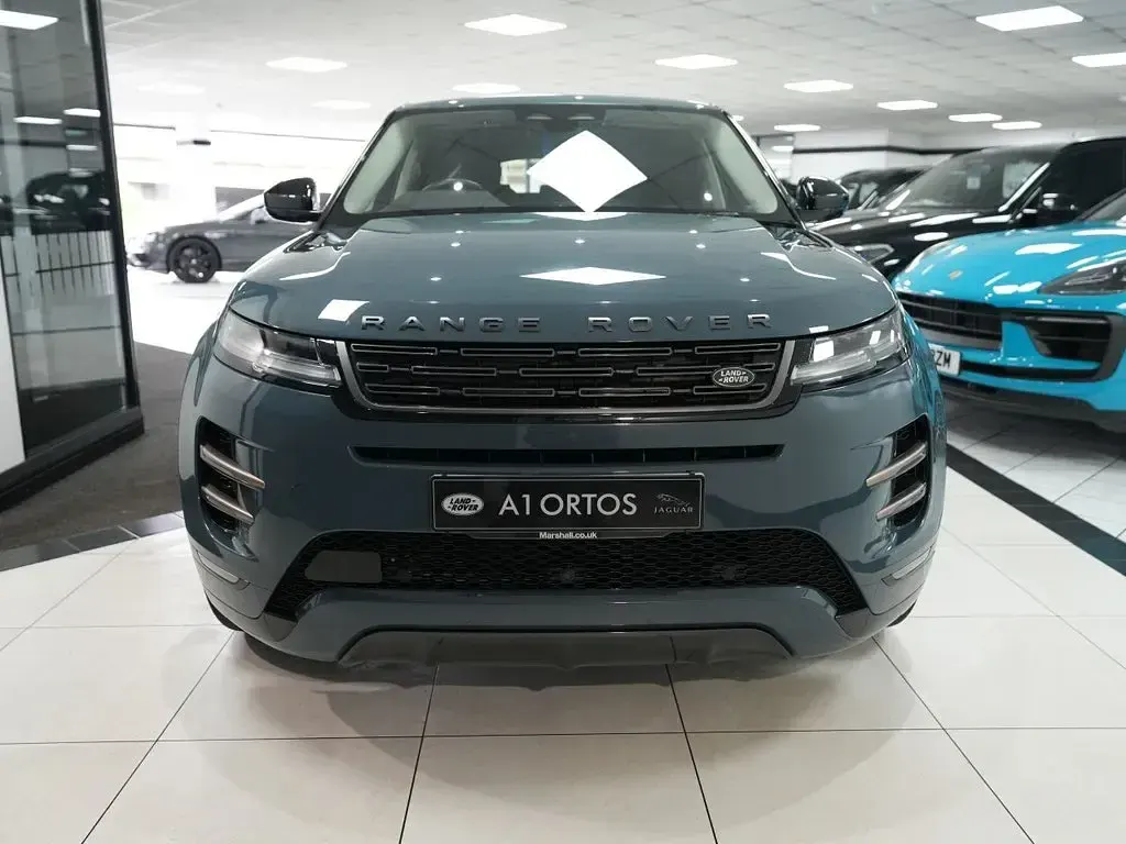 Used Land Rover Range Rover evoque HSE Dynamic 204 HP (150 kW) 2023 Blue SUV
