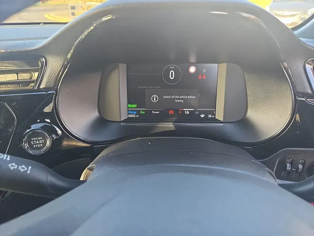 Second-hand Vauxhall Corsa-e Edition 100 kW (136 CP) 2022 Roșu Hatchback