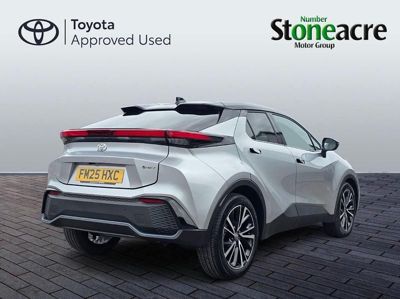 Used Toyota C-HR 138 HP (101 kW) 2025 Silver SUV