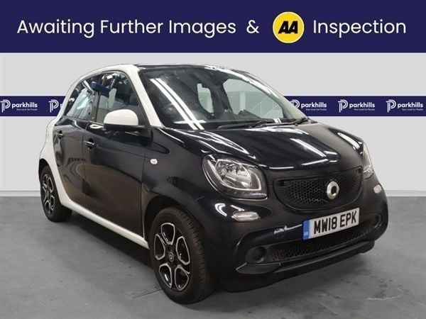 White Used 2018 Smart ForFour Premium Hatchback | £7,910 (Fair price) - Image 1/1