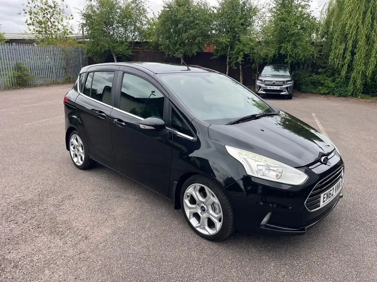 Used Ford B-MAX Titanium 95 HP (69 kW) 2013 Black MPV