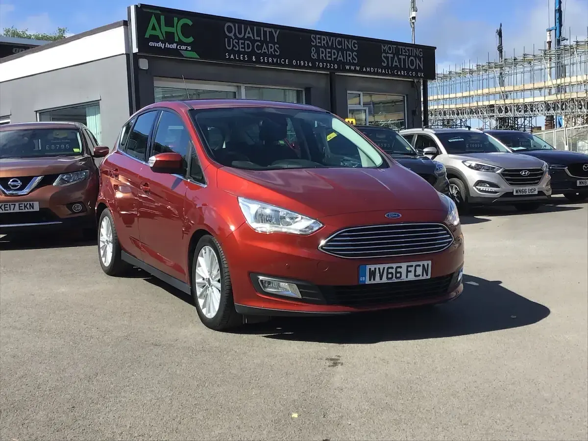 Used Ford C-MAX Titanium 125 HP (91 kW) 2016 Red MPV