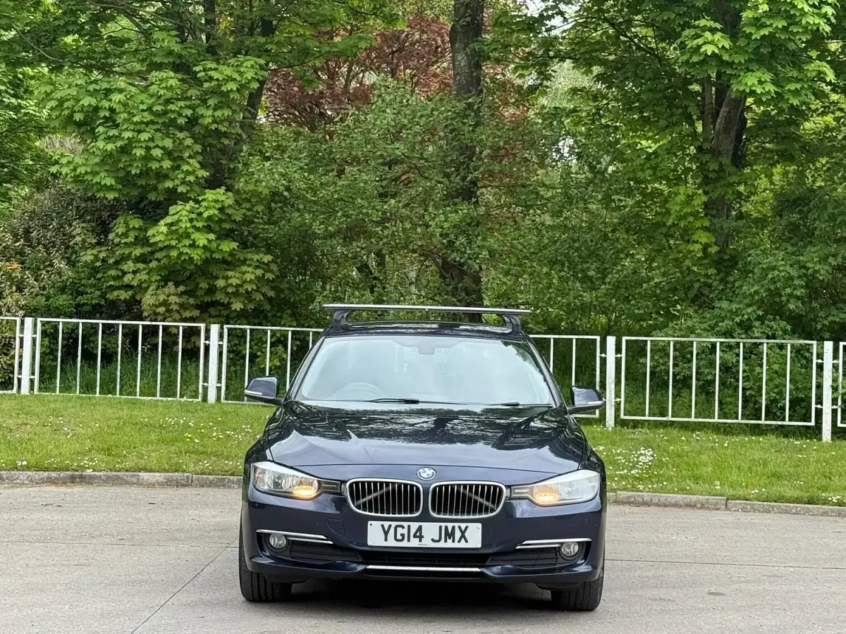 Used BMW 320 Luxury Line 2014 Blue Sedan