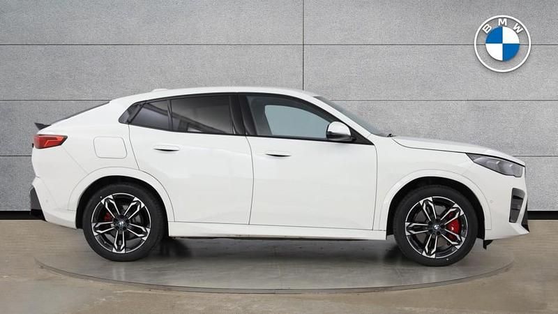 Used BMW iX2 M Sport 227 kW (309 HP) 2025 White SUV