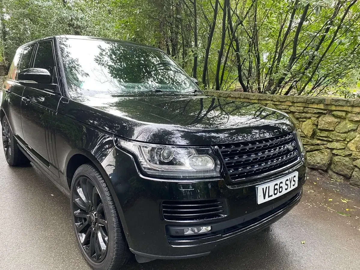 Used Land Rover Range Rover Autobiography 339 HP (249 kW) 2016 Black SUV