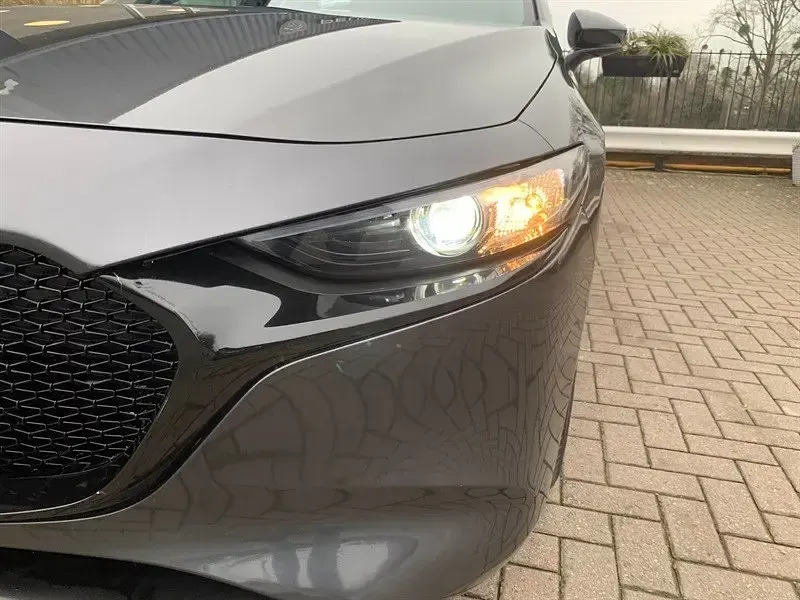 Begagnad Mazda 3 Prime-Line 122 HK (89 kW) 2023 Grå Halvkombi