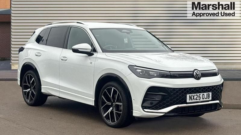 White Used 2025 VW Tiguan R-line SUV | £33,690 (Expensive) - Image 1/4