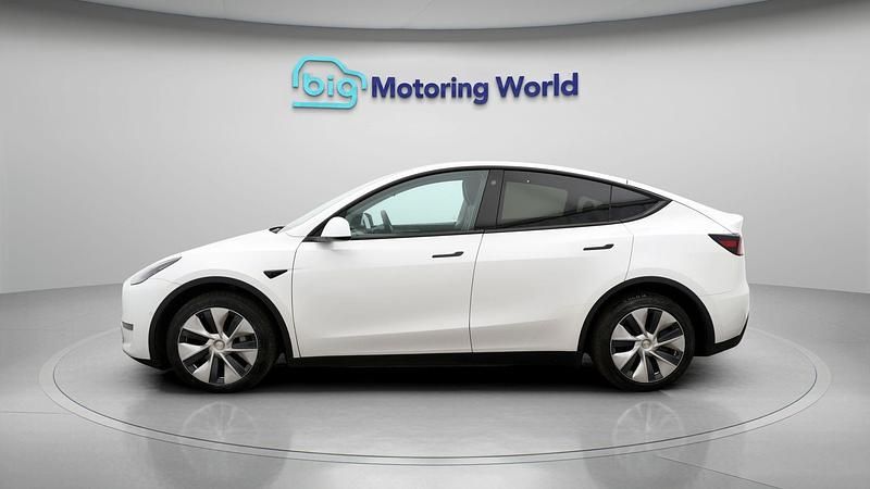 Used Tesla Model Y Long Range AWD 378 kW (514 HP) 2022 White SUV