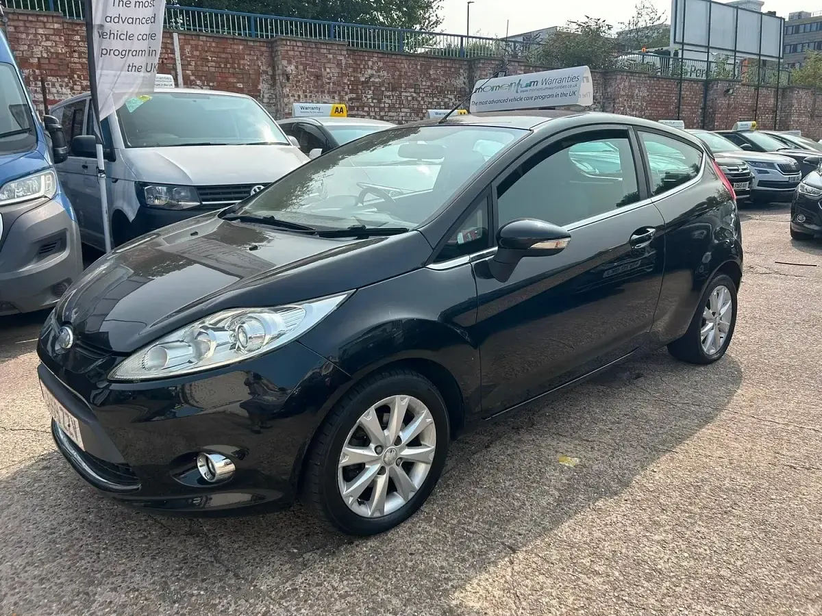 Used Ford Fiesta Zetec 96 HP (70 kW) 2009 Black Hatchback