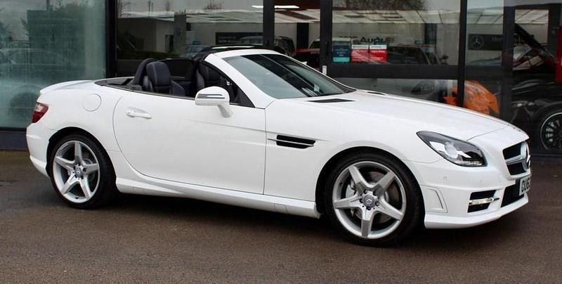White Used 2013 Mercedes SLK250 AMG Cabriolet | £10,990 (Fair price) - Image 1/4