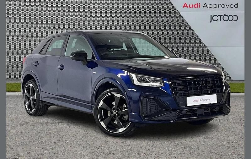 Used Audi Q2 Black Edition 147 HP (108 kW) 2023 Blue SUV