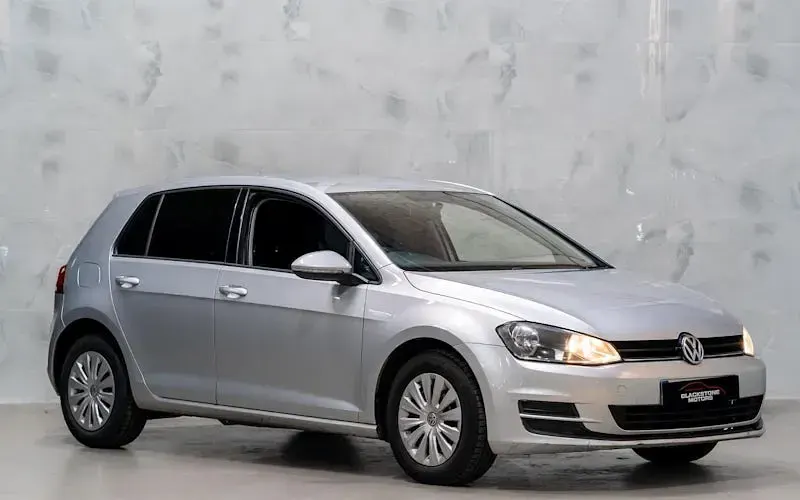 Used VW Golf VII S 122 HP (89 kW) 2014 Hatchback