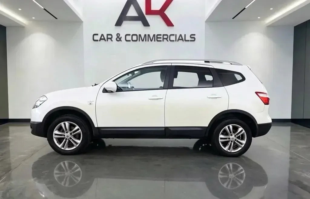 Used Nissan Qashqai +2 N-TEC 110 HP (80 kW) 2012 White SUV