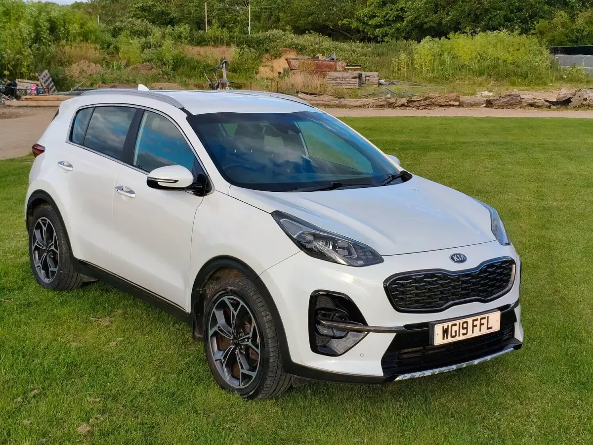 Used Kia Sportage GT-Line 134 HP (98 kW) 2019 White SUV