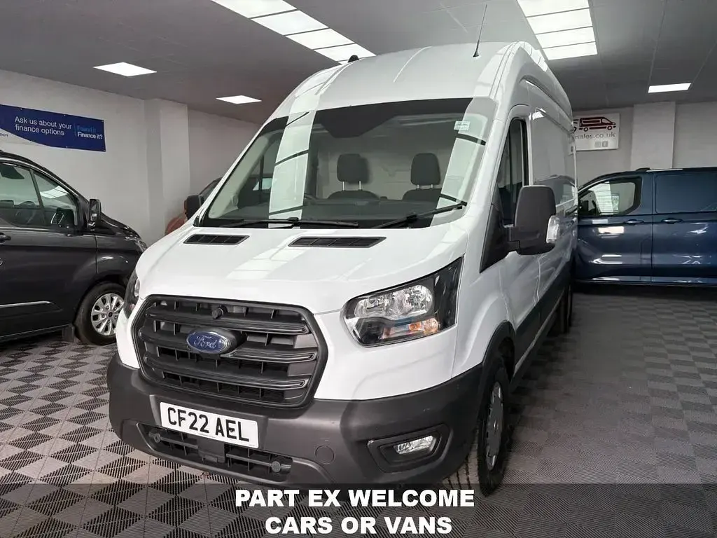 Used Ford Transit 130 HP (95 kW) 2022 White Van