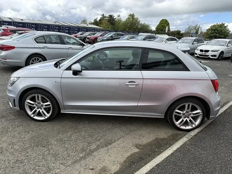 Used Audi A1 S-Line 122 HP (89 kW) 2015 Silver Hatchback