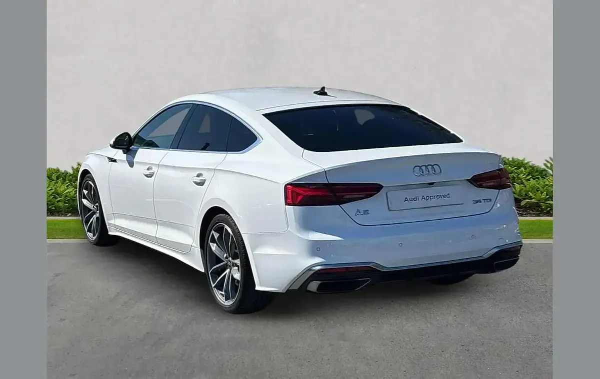 Used Audi A5 S-Line 161 HP (118 kW) 2023 White Coupe