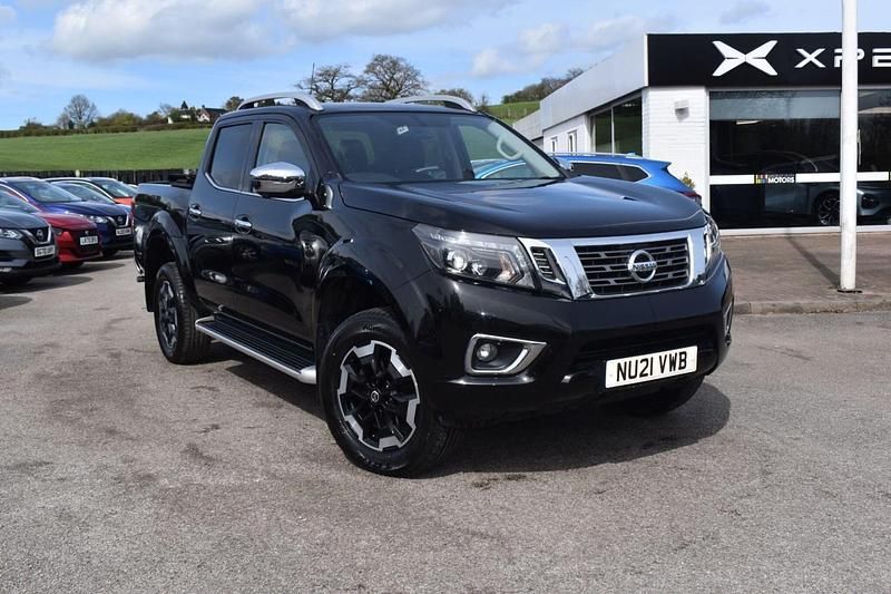 Used Nissan Navara Tekna 190 HP (139 kW) 2021 Black Pickup