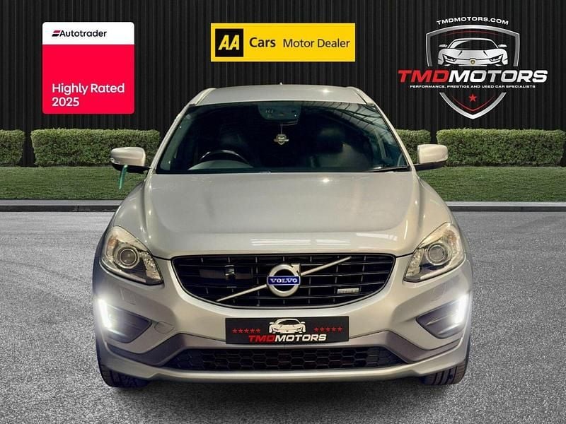 Usado Volvo XC60 R-Design 181 HP (133 kW) 2015 Prateado SUV