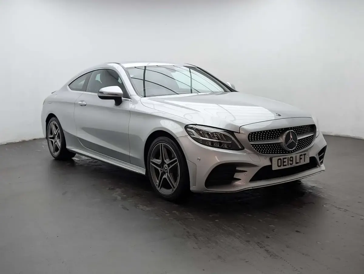 Used Mercedes C200 AMG line 184 HP (135 kW) 2019 Silver Coupe