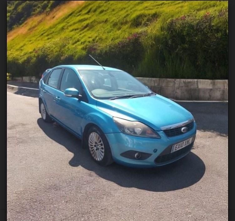 Blue Used 2010 Ford Focus Titanium Hatchback | £2,999 - Image 1/4