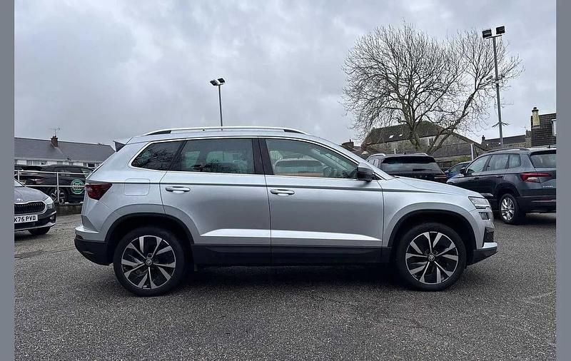 Used Skoda Karoq SE L 147 HP (108 kW) 2022 Brilliant silver metallic SUV