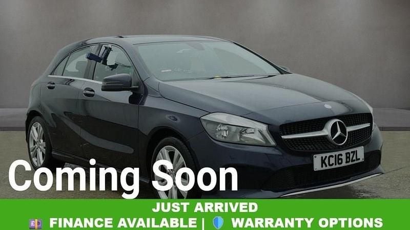 Used Mercedes A160 102 HP (75 kW) 2016 Blue Hatchback