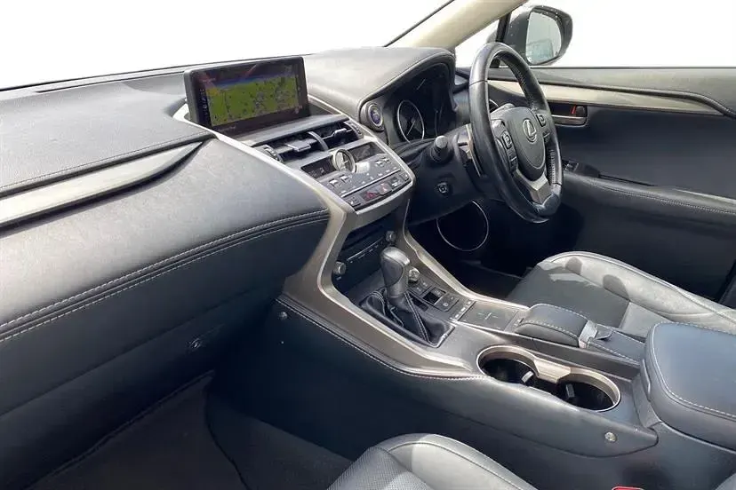 Used Lexus NX300h 197 HP (144 kW) 2021 Grey SUV