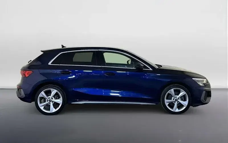Used Audi A3 Sportback e-tron S-Line 204 HP (150 kW) 2022 Blue Hatchback