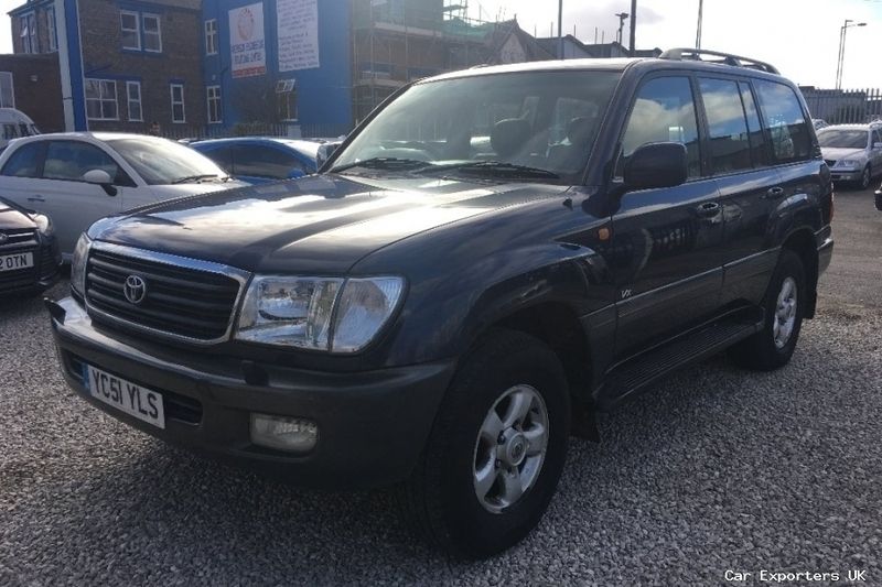 Used Toyota Land Cruiser 201 HP (147 kW) 2002 SUV