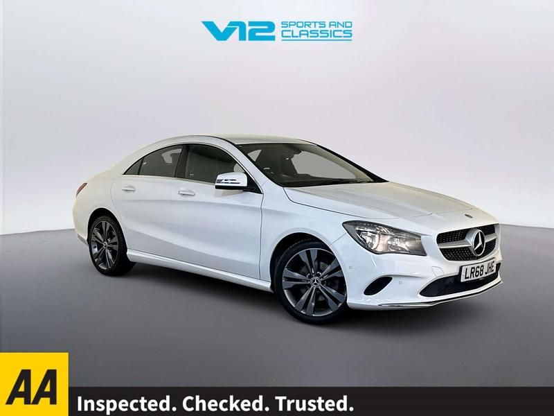 Used Mercedes CLA220 177 HP (130 kW) 2018 White Sedan