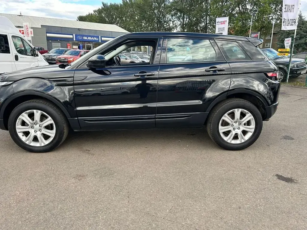 Usado Land Rover Range Rover evoque SE 240 HP (176 kW) 2017 Preto SUV