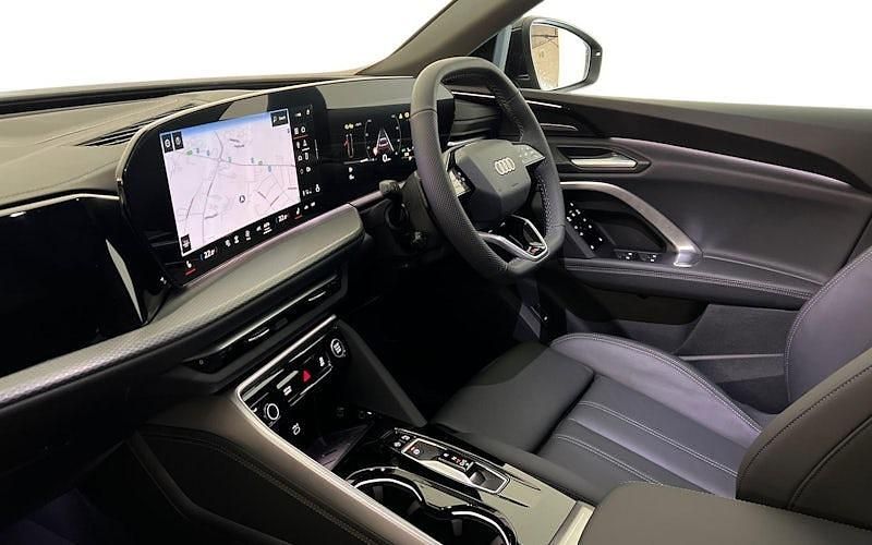 New Audi Q5 S-Line 204 HP (150 kW) 2026 SUV