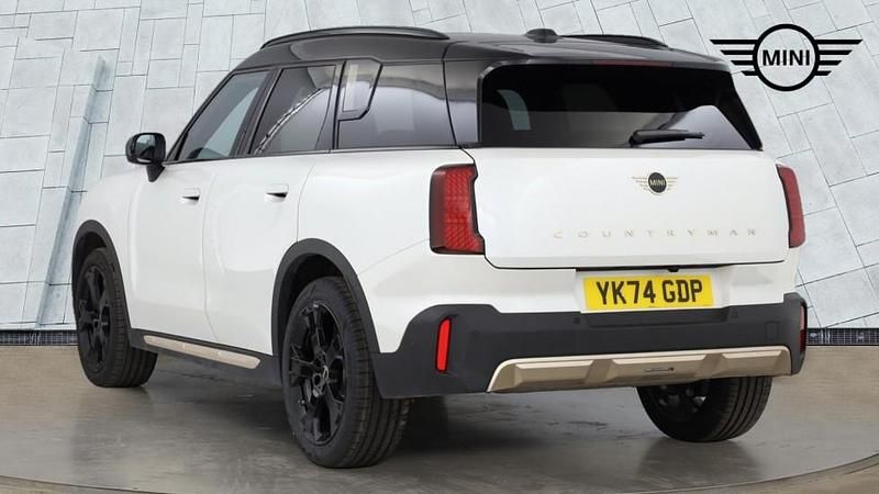 Used Mini Countryman 168 HP (123 kW) 2025 White SUV